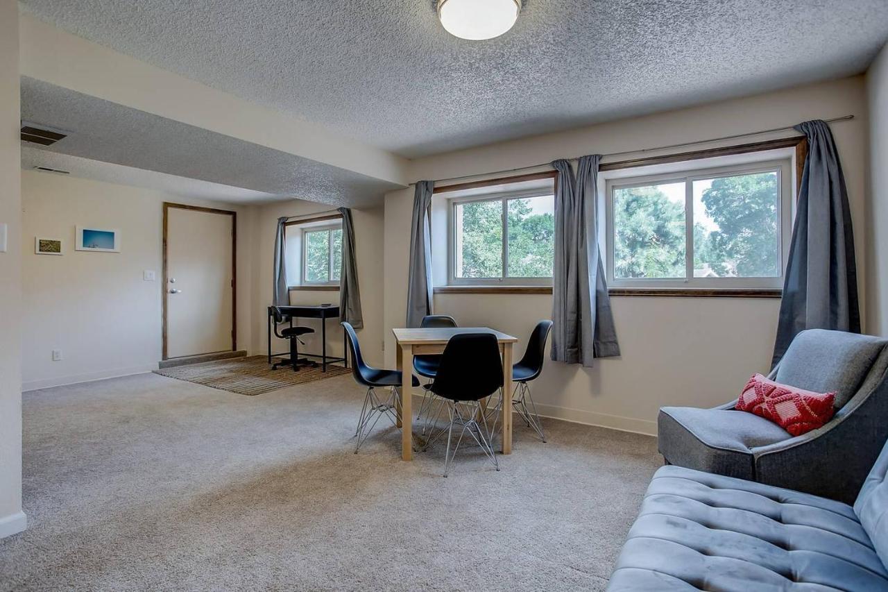 Bright & Cozy Studio Apartment In Colorado Springs Bagian luar foto