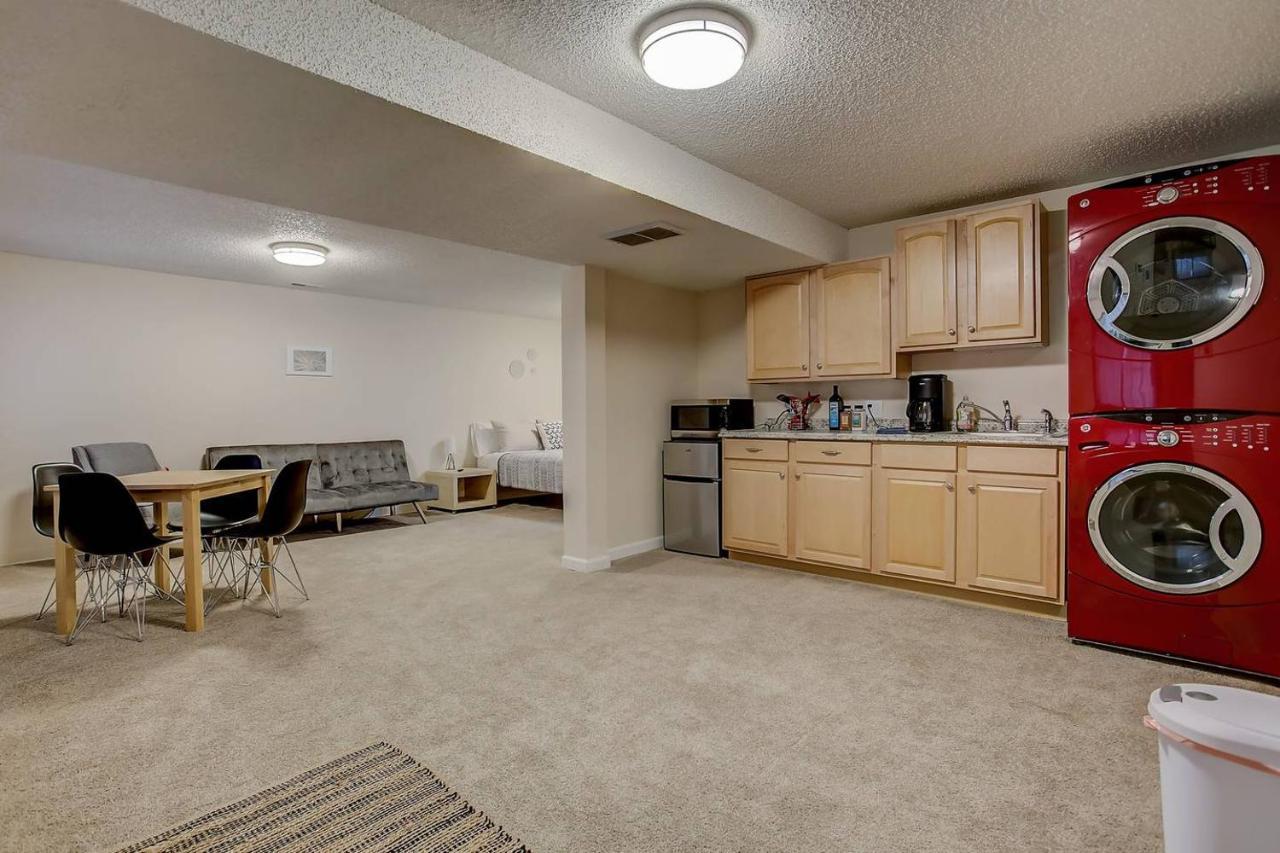 Bright & Cozy Studio Apartment In Colorado Springs Bagian luar foto